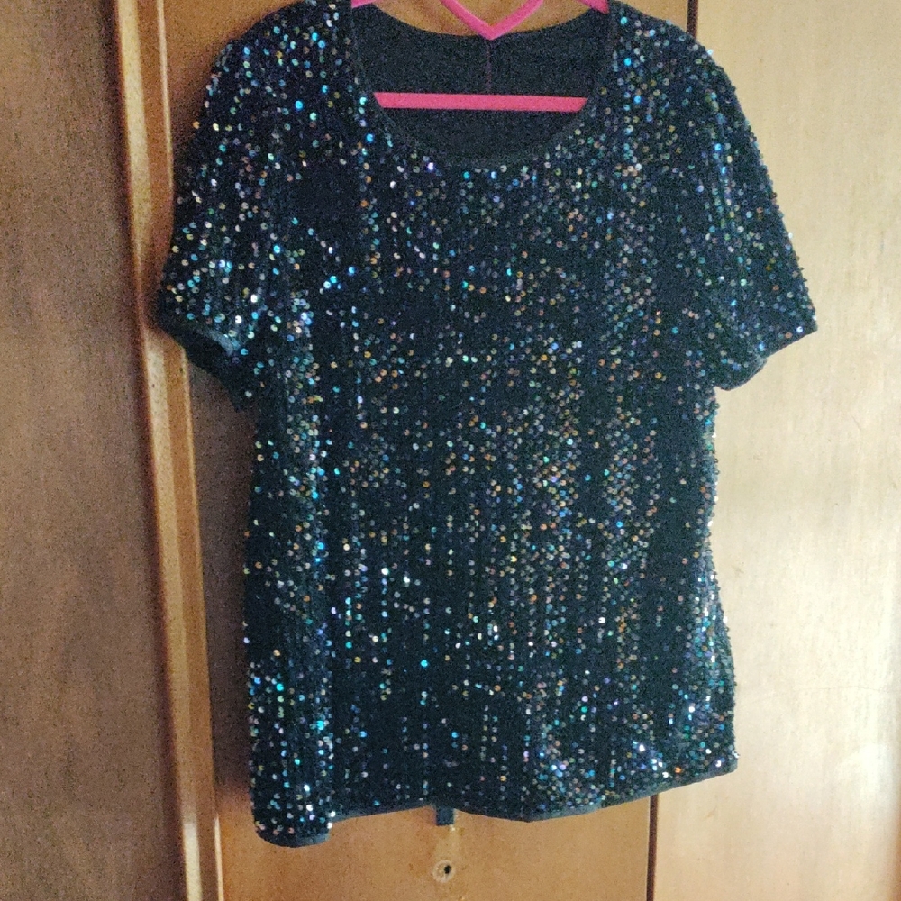 SHEIN Black Sequin Short Sleeve Tee